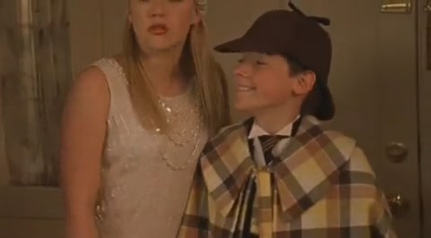 DailyDuff-dot-org_LizzieMcGuire-2x23Clue-Less0518.jpg