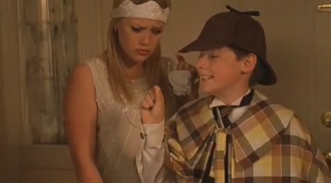 DailyDuff-dot-org_LizzieMcGuire-2x23Clue-Less0529.jpg