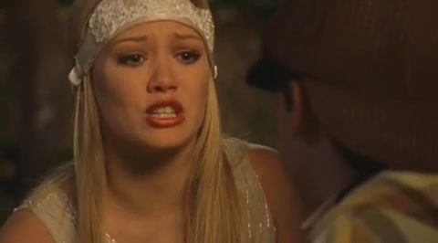DailyDuff-dot-org_LizzieMcGuire-2x23Clue-Less0730.jpg