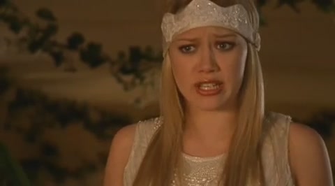DailyDuff-dot-org_LizzieMcGuire-2x23Clue-Less0930.jpg