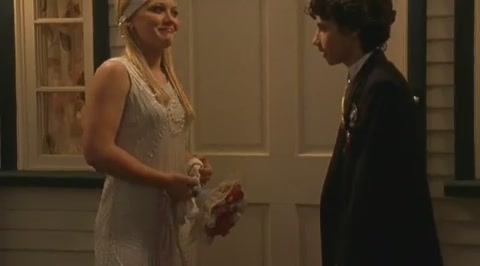 DailyDuff-dot-org_LizzieMcGuire-2x23Clue-Less1088.jpg