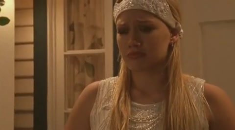 DailyDuff-dot-org_LizzieMcGuire-2x23Clue-Less1174.jpg