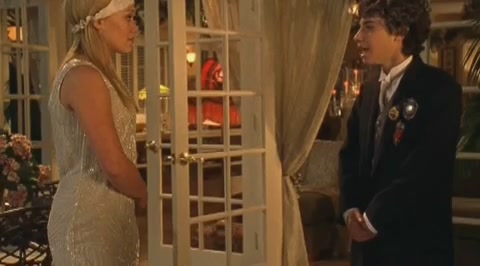 DailyDuff-dot-org_LizzieMcGuire-2x23Clue-Less1204.jpg