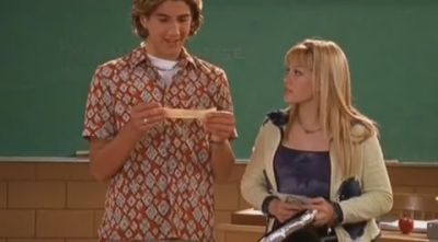 DailyDuff-dot-org_LizzieMcGuire-2x23Clue-Less0193.jpg