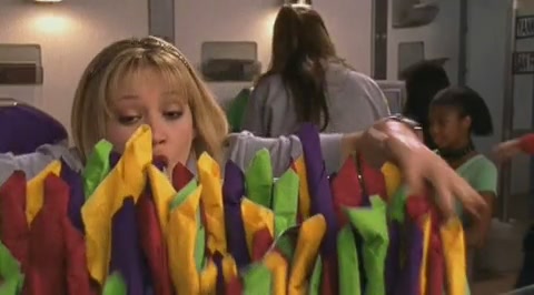 DailyDuff-dot-org_LizzieMcGuire-2x24ByeByeHillridgeJuniorHigh1589.jpg DailyDuff-dot-org_LizzieMcGuire-2x24ByeByeHillridgeJuniorHigh1589.jpg