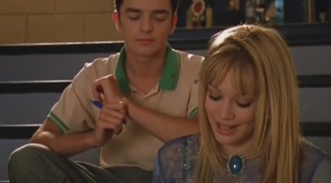 DailyDuff-dot-org_LizzieMcGuire-2x24ByeByeHillridgeJuniorHigh1689.jpg DailyDuff-dot-org_LizzieMcGuire-2x24ByeByeHillridgeJuniorHigh1689.jpg