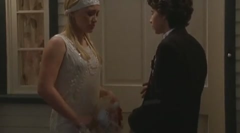 DailyDuff-dot-org_LizzieMcGuire-2x24ByeByeHillridgeJuniorHigh1916.jpg