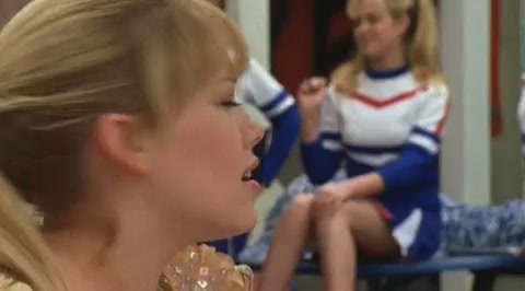 DailyDuff-dot-org_LizzieMcGuire-2x24ByeByeHillridgeJuniorHigh2109.jpg DailyDuff-dot-org_LizzieMcGuire-2x24ByeByeHillridgeJuniorHigh2109.jpg