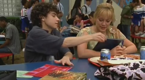 DailyDuff-dot-org_LizzieMcGuire-2x24ByeByeHillridgeJuniorHigh2145.jpg DailyDuff-dot-org_LizzieMcGuire-2x24ByeByeHillridgeJuniorHigh2145.jpg