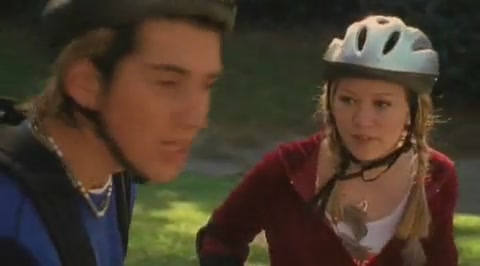 DailyDuff-dot-org_LizzieMcGuire-2x24ByeByeHillridgeJuniorHigh2207.jpg