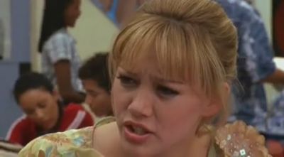 DailyDuff-dot-org_LizzieMcGuire-2x24ByeByeHillridgeJuniorHigh1978.jpg