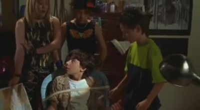 DailyDuff-dot-org_LizzieMcGuire-2x24ByeByeHillridgeJuniorHigh2239.jpg