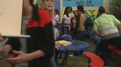 DailyDuff-dot-org_LizzieMcGuire-2x24ByeByeHillridgeJuniorHigh2323.jpg