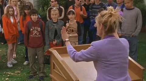 DailyDuff-dot-org_LizzieMcGuire-2x25Bunkies0045.jpg DailyDuff-dot-org_LizzieMcGuire-2x25Bunkies0045.jpg