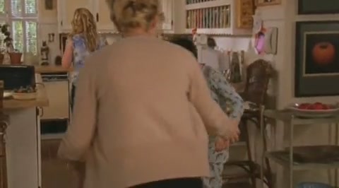 DailyDuff-dot-org_LizzieMcGuire-2x25Bunkies0109.jpg DailyDuff-dot-org_LizzieMcGuire-2x25Bunkies0109.jpg