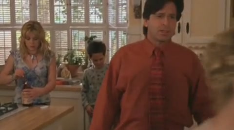 DailyDuff-dot-org_LizzieMcGuire-2x25Bunkies0124.jpg DailyDuff-dot-org_LizzieMcGuire-2x25Bunkies0124.jpg