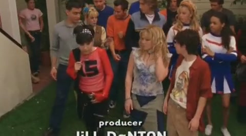 DailyDuff-dot-org_LizzieMcGuire-2x25Bunkies0184.jpg DailyDuff-dot-org_LizzieMcGuire-2x25Bunkies0184.jpg