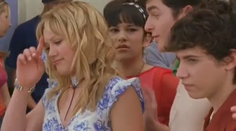 DailyDuff-dot-org_LizzieMcGuire-2x25Bunkies0244.jpg DailyDuff-dot-org_LizzieMcGuire-2x25Bunkies0244.jpg