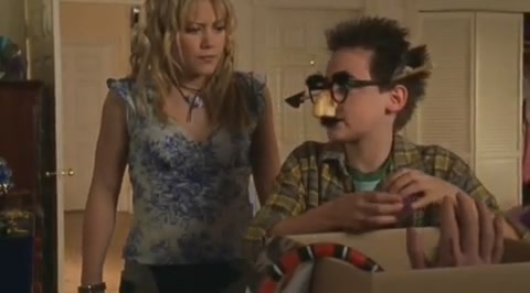 DailyDuff-dot-org_LizzieMcGuire-2x25Bunkies0368.jpg DailyDuff-dot-org_LizzieMcGuire-2x25Bunkies0368.jpg