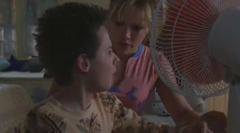 DailyDuff-dot-org_LizzieMcGuire-2x25Bunkies0504.jpg