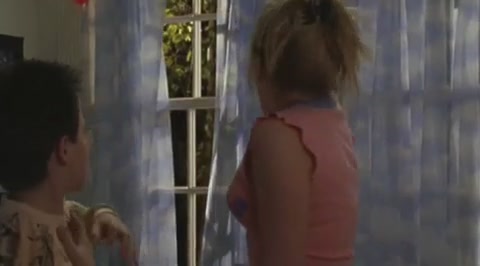 DailyDuff-dot-org_LizzieMcGuire-2x25Bunkies0524.jpg DailyDuff-dot-org_LizzieMcGuire-2x25Bunkies0524.jpg