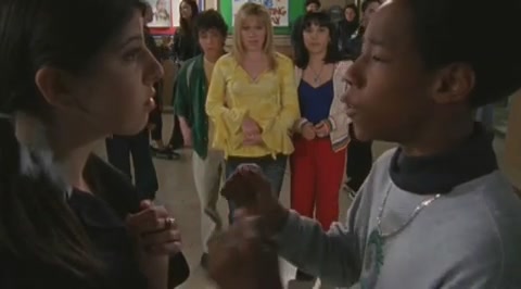 DailyDuff-dot-org_LizzieMcGuire-2x25Bunkies0803.jpg DailyDuff-dot-org_LizzieMcGuire-2x25Bunkies0803.jpg