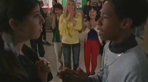 DailyDuff-dot-org_LizzieMcGuire-2x25Bunkies0805.jpg DailyDuff-dot-org_LizzieMcGuire-2x25Bunkies0805.jpg