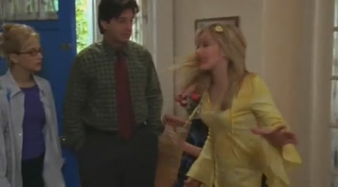 DailyDuff-dot-org_LizzieMcGuire-2x25Bunkies0867.jpg DailyDuff-dot-org_LizzieMcGuire-2x25Bunkies0867.jpg