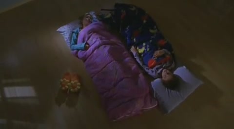 DailyDuff-dot-org_LizzieMcGuire-2x25Bunkies0918.jpg