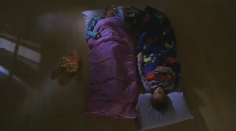 DailyDuff-dot-org_LizzieMcGuire-2x25Bunkies0921.jpg DailyDuff-dot-org_LizzieMcGuire-2x25Bunkies0921.jpg