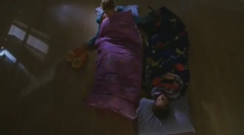 DailyDuff-dot-org_LizzieMcGuire-2x25Bunkies0922.jpg DailyDuff-dot-org_LizzieMcGuire-2x25Bunkies0922.jpg
