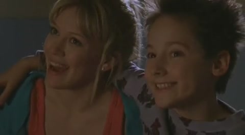 DailyDuff-dot-org_LizzieMcGuire-2x25Bunkies0952.jpg DailyDuff-dot-org_LizzieMcGuire-2x25Bunkies0952.jpg