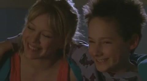 DailyDuff-dot-org_LizzieMcGuire-2x25Bunkies0964.jpg DailyDuff-dot-org_LizzieMcGuire-2x25Bunkies0964.jpg