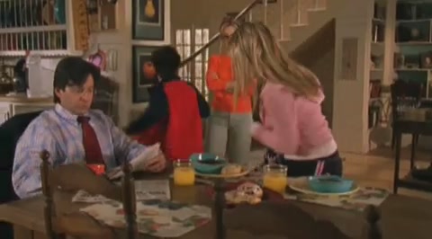 DailyDuff-dot-org_LizzieMcGuire-2x25Bunkies0997.jpg DailyDuff-dot-org_LizzieMcGuire-2x25Bunkies0997.jpg