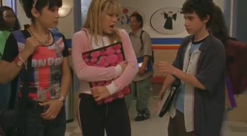 DailyDuff-dot-org_LizzieMcGuire-2x25Bunkies1048.jpg DailyDuff-dot-org_LizzieMcGuire-2x25Bunkies1048.jpg