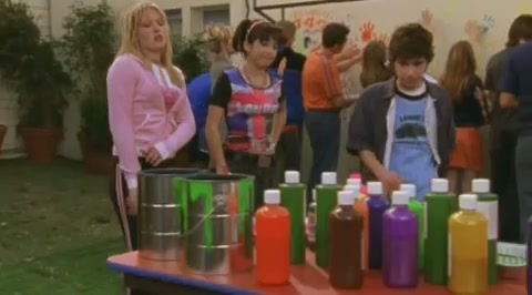 DailyDuff-dot-org_LizzieMcGuire-2x25Bunkies1081.jpg DailyDuff-dot-org_LizzieMcGuire-2x25Bunkies1081.jpg