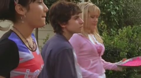 DailyDuff-dot-org_LizzieMcGuire-2x25Bunkies1085.jpg DailyDuff-dot-org_LizzieMcGuire-2x25Bunkies1085.jpg