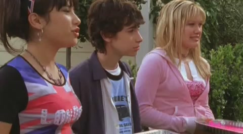 DailyDuff-dot-org_LizzieMcGuire-2x25Bunkies1119.jpg DailyDuff-dot-org_LizzieMcGuire-2x25Bunkies1119.jpg