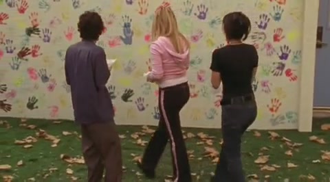 DailyDuff-dot-org_LizzieMcGuire-2x25Bunkies1178.jpg DailyDuff-dot-org_LizzieMcGuire-2x25Bunkies1178.jpg