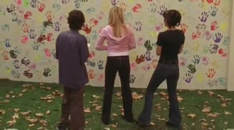 DailyDuff-dot-org_LizzieMcGuire-2x25Bunkies1179.jpg DailyDuff-dot-org_LizzieMcGuire-2x25Bunkies1179.jpg