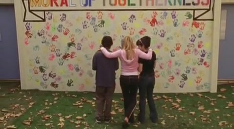 DailyDuff-dot-org_LizzieMcGuire-2x25Bunkies1189.jpg