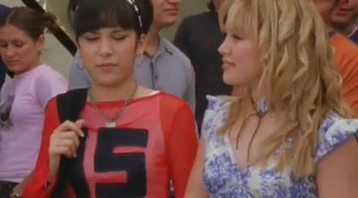 DailyDuff-dot-org_LizzieMcGuire-2x25Bunkies0193.jpg