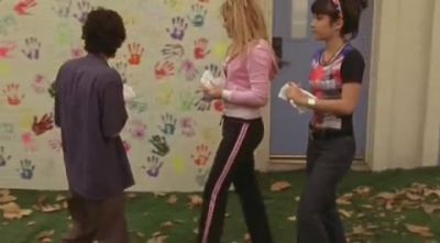 DailyDuff-dot-org_LizzieMcGuire-2x25Bunkies1176.jpg