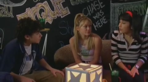 DailyDuff-dot-org_LizzieMcGuire-2x26AGordoStory0282.jpg DailyDuff-dot-org_LizzieMcGuire-2x26AGordoStory0282.jpg