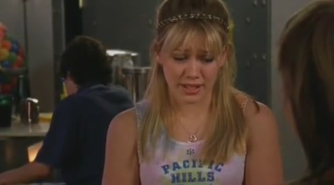 DailyDuff-dot-org_LizzieMcGuire-2x26AGordoStory0489.jpg
