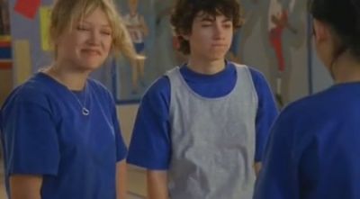 DailyDuff-dot-org_LizzieMcGuire-2x26AGordoStory0100.jpg