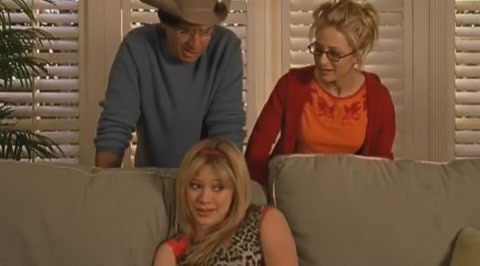 DailyDuff-dot-org_LizzieMcGuire-2x27GrubbyLongjohnsOldeTymeRevue0022.jpg