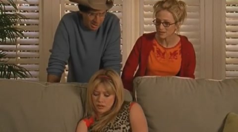 DailyDuff-dot-org_LizzieMcGuire-2x27GrubbyLongjohnsOldeTymeRevue0023.jpg