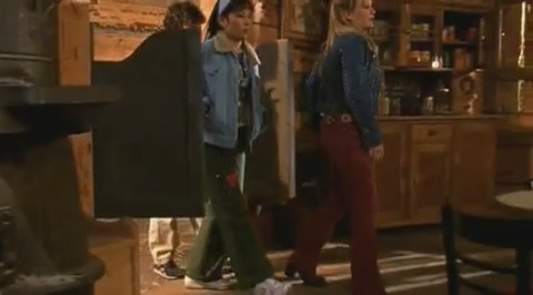 DailyDuff-dot-org_LizzieMcGuire-2x27GrubbyLongjohnsOldeTymeRevue0438.jpg DailyDuff-dot-org_LizzieMcGuire-2x27GrubbyLongjohnsOldeTymeRevue0438.jpg