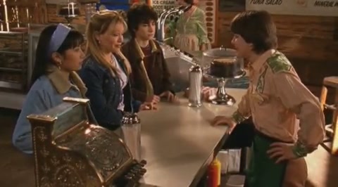 DailyDuff-dot-org_LizzieMcGuire-2x27GrubbyLongjohnsOldeTymeRevue0454.jpg DailyDuff-dot-org_LizzieMcGuire-2x27GrubbyLongjohnsOldeTymeRevue0454.jpg